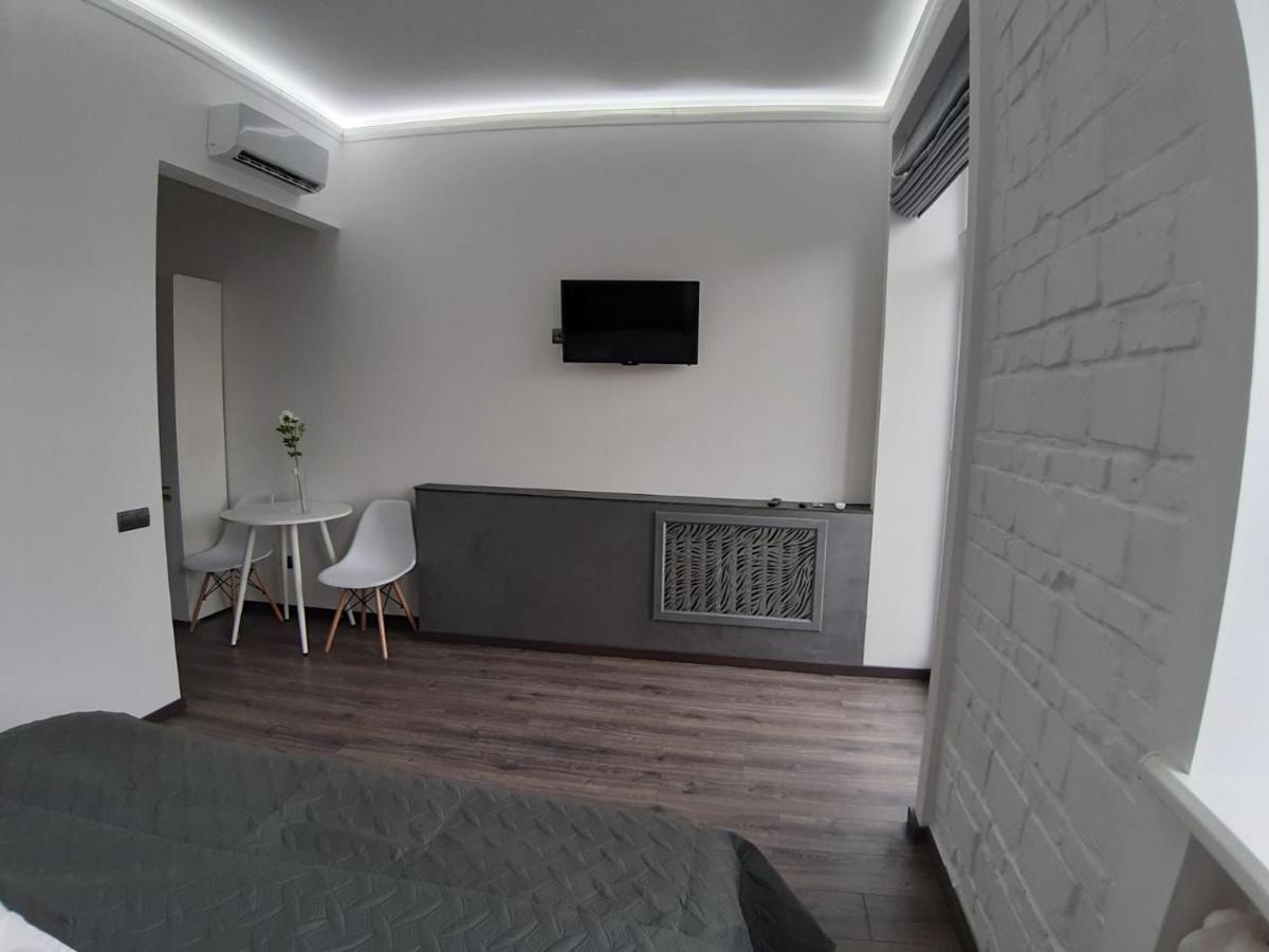 Appartement Яркая История à Kiev Extérieur photo
